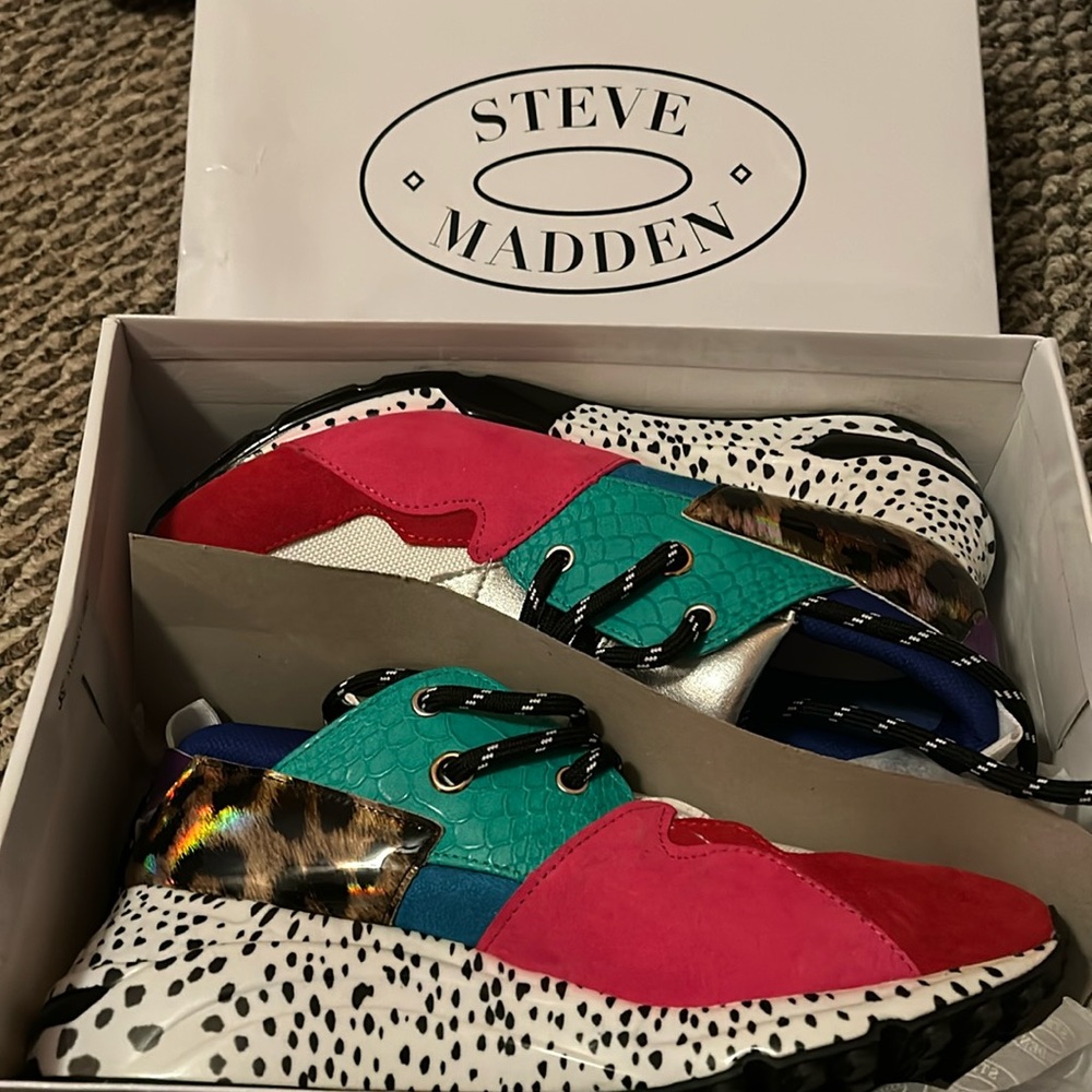 Steve Madden Cliff Rainbow Sneakers